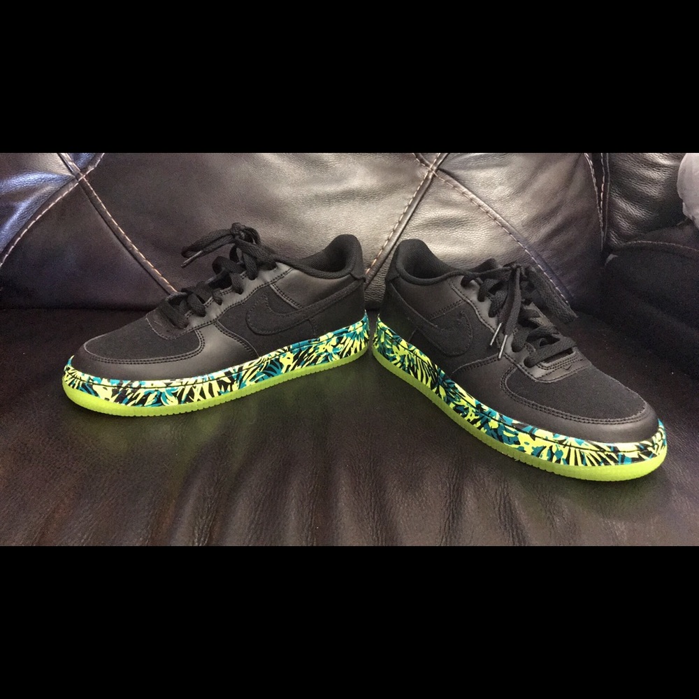 Brand new Nike Air